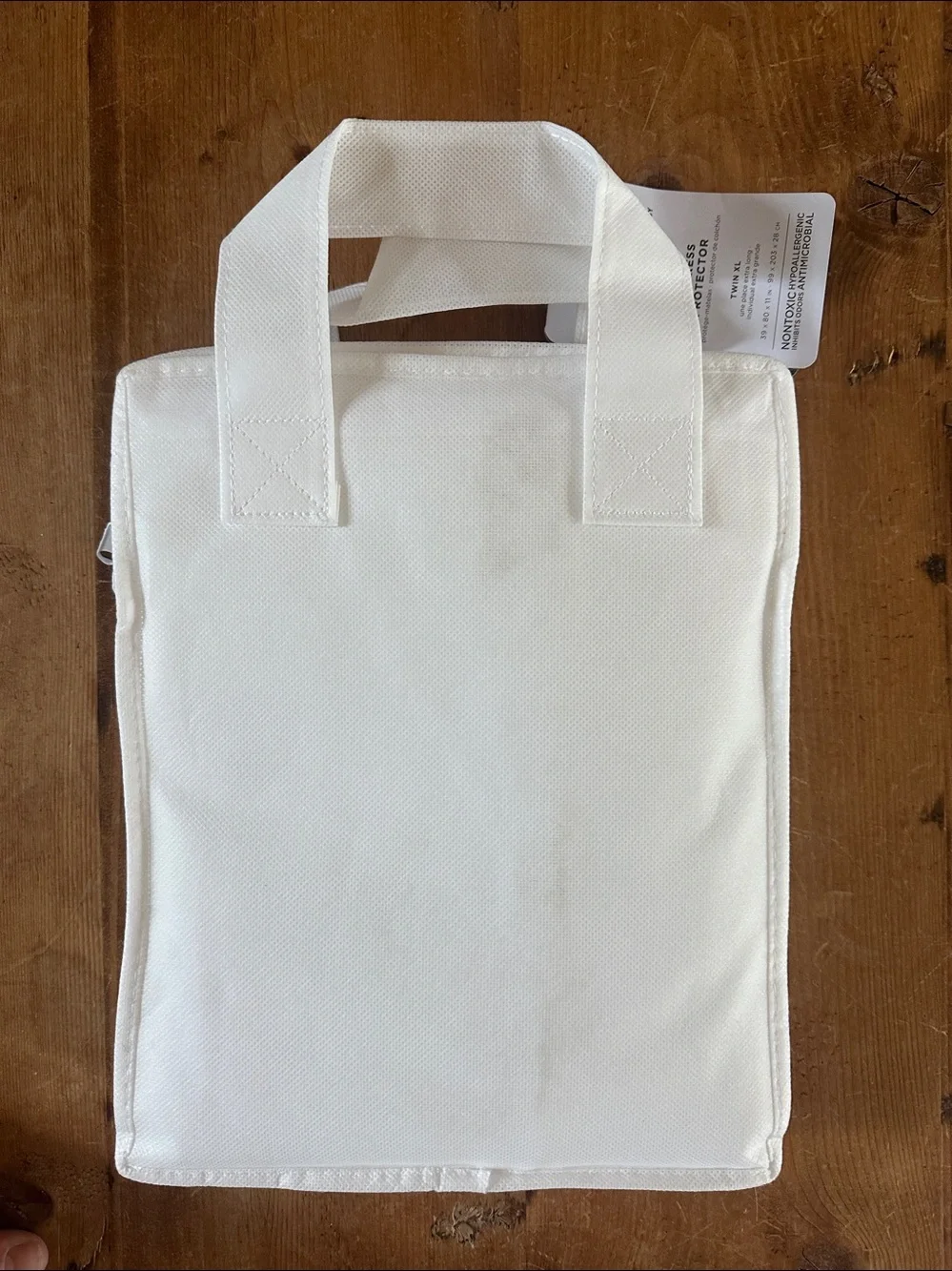POTTERY BARN TEEN MATTRESS PROTECTOR NON TOXIC DORM COLLEGE TWIN XL NEW